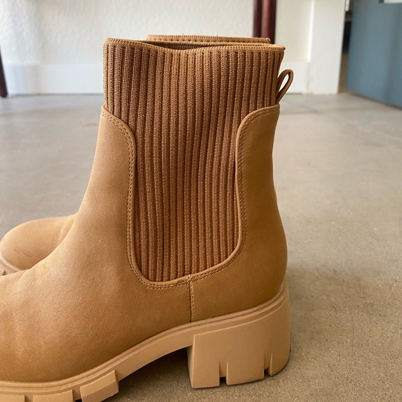 Platform ankle booties - Picture 6 of 6